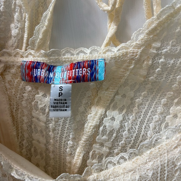 Urban Outfitters Lacy Dress - Picture 4 of 4